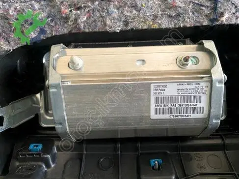 BMW 5 Serisi Torpido çıkma parça