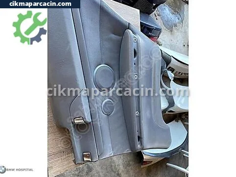BMW 3 Serisi Kapı Döşemesi çıkma parça