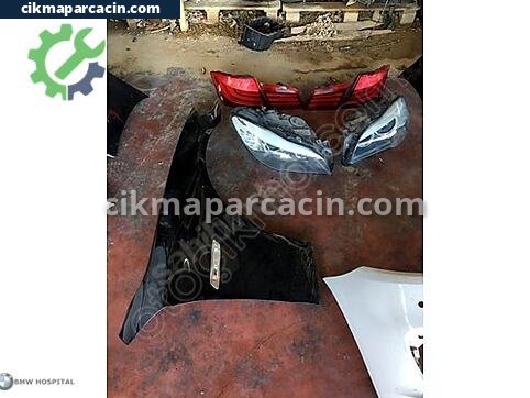BMW 5 Serisi Sağ Ön Far çıkma parça
