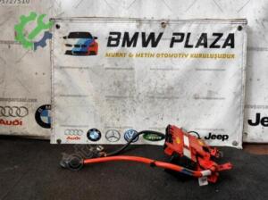 BMW F10 Artı Eksi Kutup Başı