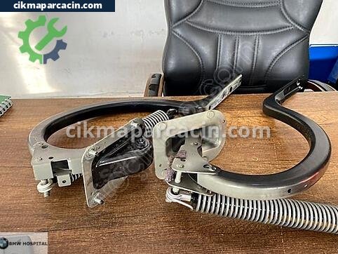 BMW 5 Serisi Sağ Bagaj Menteşesi çıkma parça