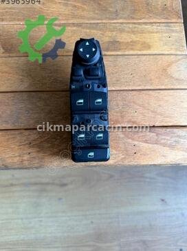 BMW 5 Serisi Cam Düğmesi çıkma parça