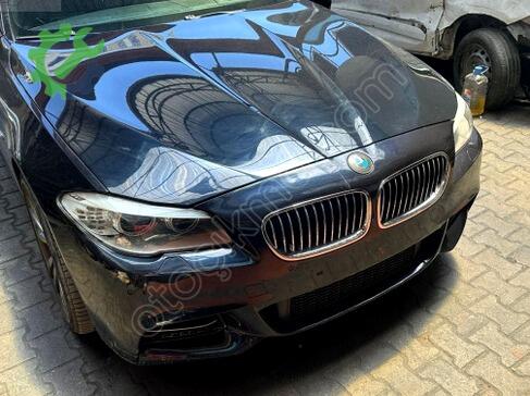 BMW 5 Serisi Ön Çamurluk çıkma parça