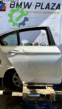 BMW 5 Serisi Sağ Arka Kapı çıkma parça