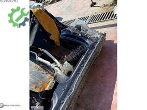 BMW F10 SAĞ MARŞPİYEL DİREĞİ ( ORJİNAL )