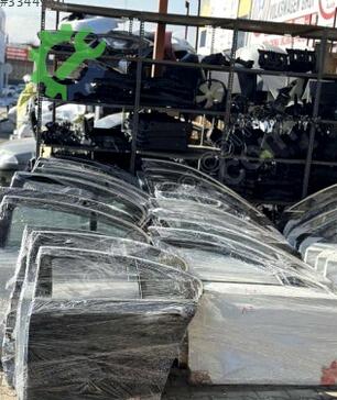 BMW 5 Serisi Sağ Ön Kapı çıkma parça