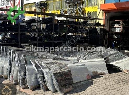 BMW 5 Serisi Sağ Ön Kapı çıkma parça