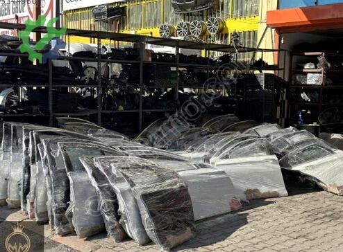 BMW 5 Serisi Sağ Ön Kapı çıkma parça