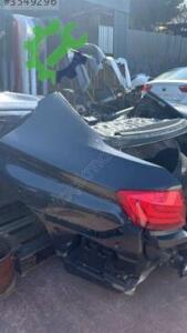 BMW F10 SOL ARKA ÇAMURLUK