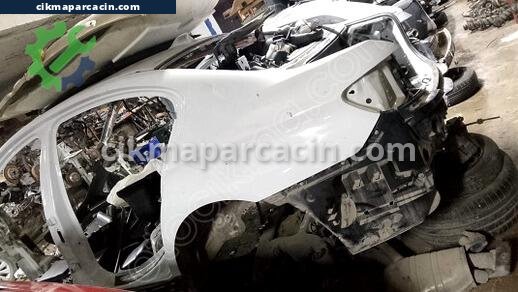 BMW 5 Serisi Arka Çamurluk çıkma parça