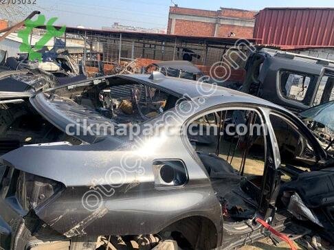 BMW 5 Serisi Komple Arka çıkma parça