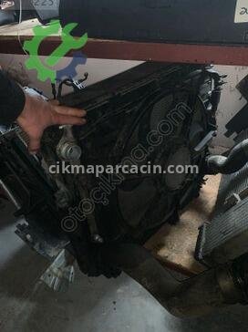 BMW X5 Radyatör çıkma parça