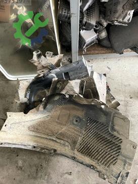 BMW X5 Davlumbaz çıkma parça