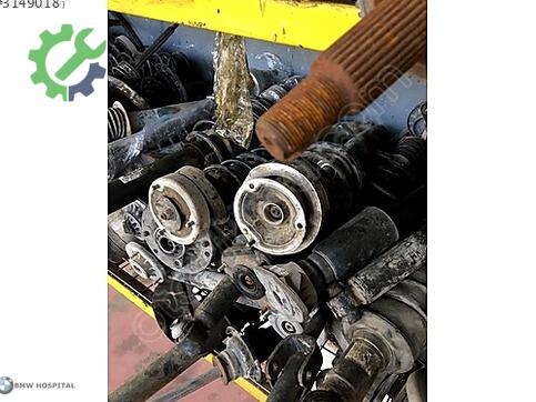 BMW 1 Serisi Bagaj Amortisörü çıkma parça