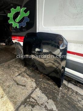 BMW 1 Serisi Kaput çıkma parça