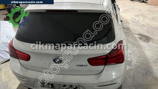 BMW 1 Serisi Kapı çıkma parça