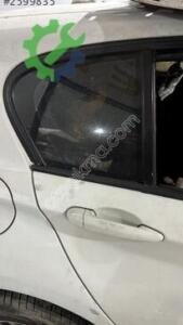 BMW F20 SAĞ ARKA KAPI CAMI