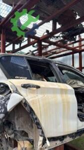 BMW F20 SAĞ ARKA KAPI ORJINAL HATASIZ SÖKME