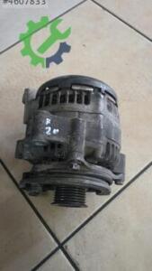 BMW 1 Serisi (F20) Şarj Dinamosu Çıkma