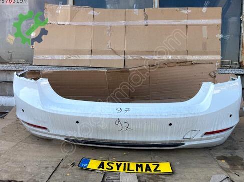 BMW 3 Serisi Arka Tampon çıkma parça