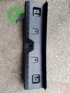 Bmw F30 Bagaj Plastiği Hatasız Orjinal Çıkma