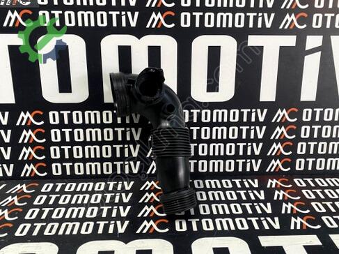 BMW 1 Serisi Hava Filtresi Hortumu 13717605638 çıkma parça