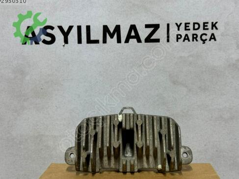 BMW 3 Serisi Far Beyni çıkma parça