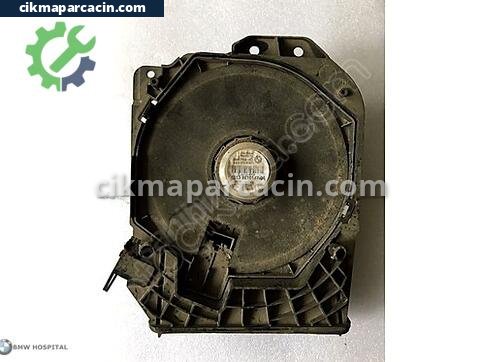 BMW 3 Serisi Subwoofer çıkma parça