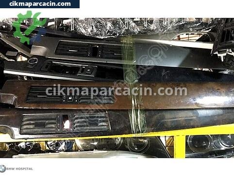 BMW 3 Serisi Havalandırma Izgarası çıkma parça