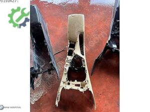 BMW F30 ORTA KONSOL ORJİNAL BEJ