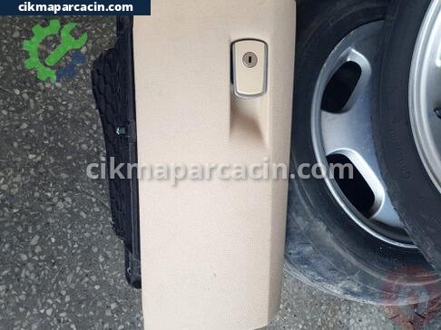 BMW 3 Serisi Torpido Kapağı çıkma parça