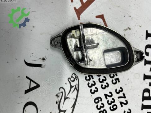 BMW 2 Serisi Far Beyni çıkma parça