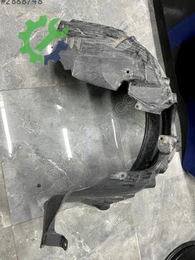 BMW 2 Serisi Davlumbaz çıkma parça