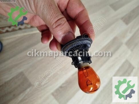 BMW 2 Serisi Sinyal F45-F46 çıkma parça