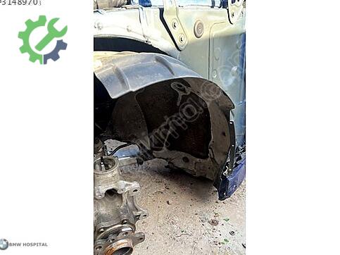 BMW 3 Serisi Sol Davlumbaz çıkma parça