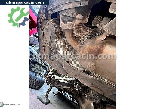 BMW 3 Serisi Egzoz çıkma parça