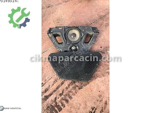 BMW 3 Serisi Göğüslük çıkma parça