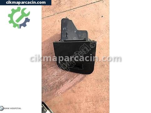 BMW 3 Serisi Torpido çıkma parça