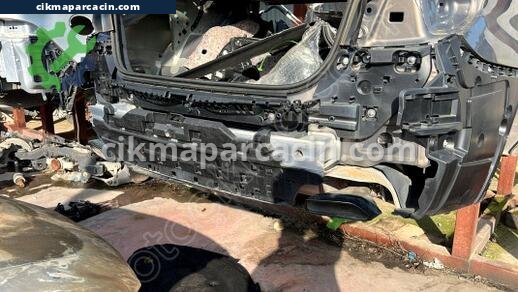BMW 5 Serisi Tampon Braketi çıkma parça