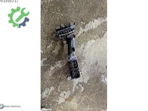 BMW G30 ARTI ELEKTİRİK DAĞITICI ( ORJİNAL )