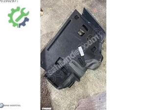 BMW G30 DİZ ALTI BAKALİTİ ORJİNAL