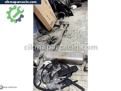 BMW 5 Serisi Egzoz çıkma parça