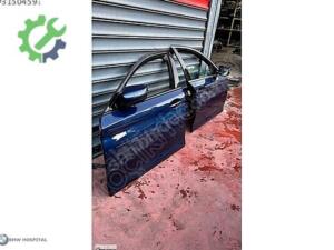 BMW G30 HATASIZ BOYASIZ LACİVERT KAPI ( ORJİNAL )