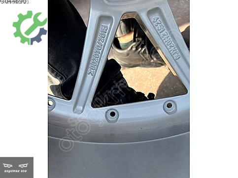 BMW 5 Serisi Jant Göbeği çıkma parça