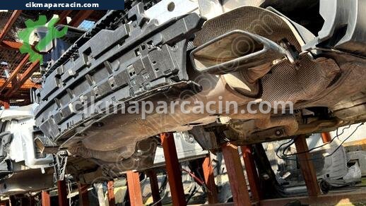 BMW 5 Serisi Komple Egzoz çıkma parça