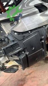 BMW G30 SAĞ ARKA TAMPON BRAKETİ