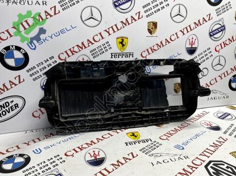 BMW İ Serisi Ön Panjur çıkma parça