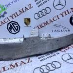 Bmw G70 ön tampon demiri i7 g 70 orjinal ön tampon demiri