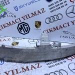 Bmw G70 ön tampon demiri i7 g 70 orjinal ön tampon demiri