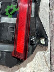 Bmw ix i20 sol arka tampon reflektör
